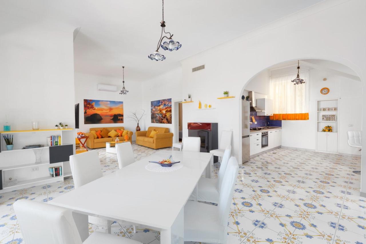 Villa Fedora Sea&Stars มัสซาลูเบรนเซ ภายนอก รูปภาพ